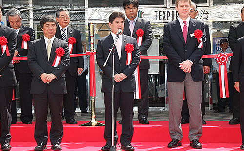 開会式で挨拶をする檜垣幸人今治海事都市交流委員会会長