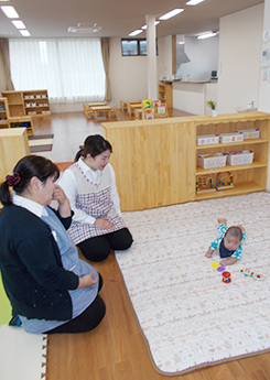 開園した今治造船堀江保育所の保育室やほふく室など